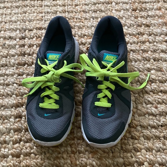 Nike Size 8 Running Shoes (Gray, lime green, and teal) - Picture 1 of 5